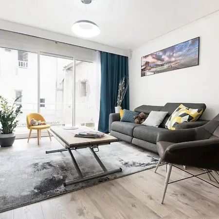 Hyper Centre, Quartier Vieux Port Apartment
